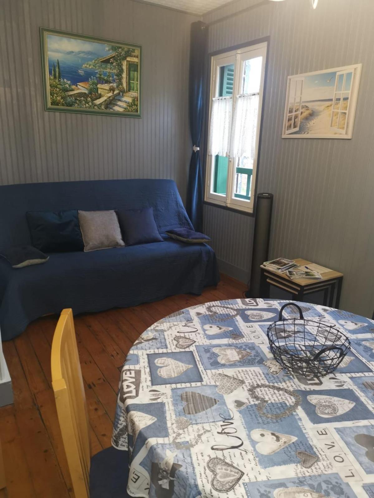 Appartement Avec Balcon Au 1Er Etage Vue Laterale Mer A 50 Metres De La Plage A Mers Les Bains. Exteriér fotografie